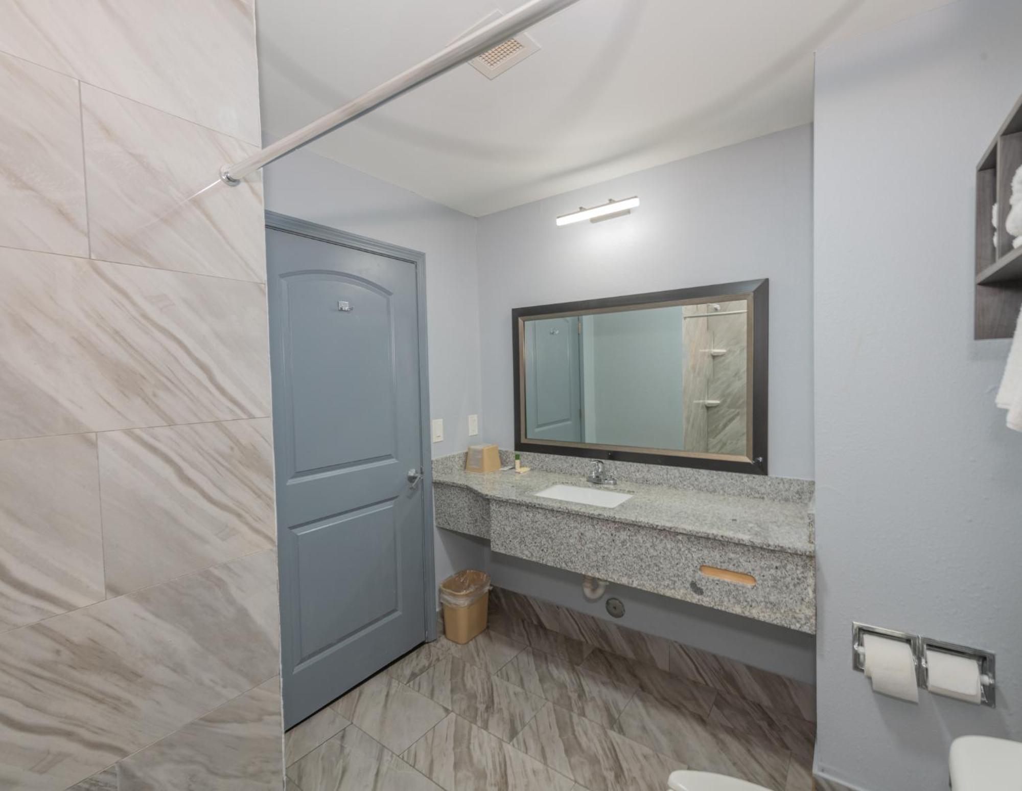 Jamestown Inn & Suites 리버데일 외부 사진