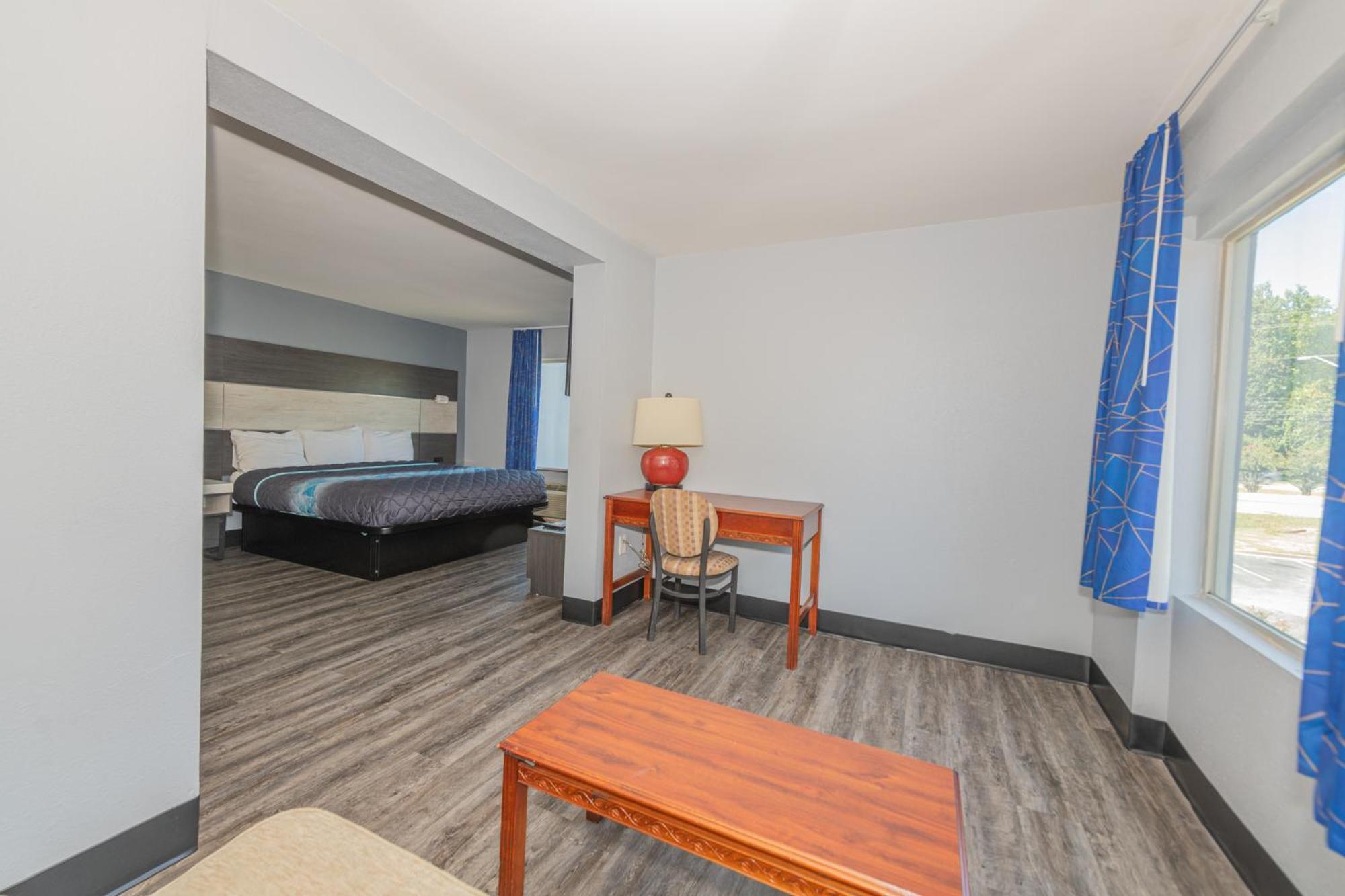 Jamestown Inn & Suites 리버데일 외부 사진